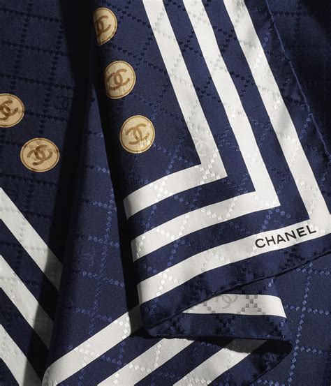 anneau de foulard chanel|Foulards .